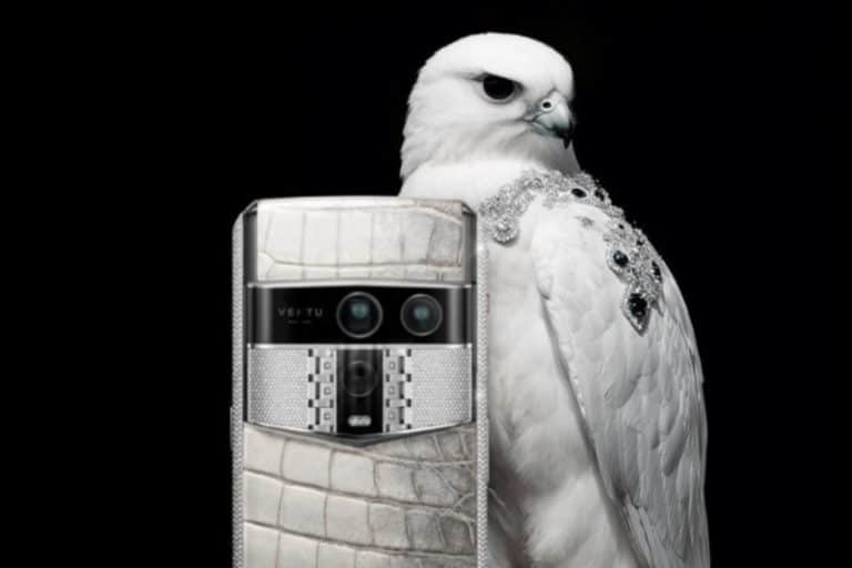 ورتو یکی از خاصترین گوشیهای ۲۰۲۵ را رونمایی کرد