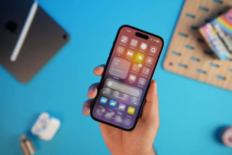 چطور نام اپلیکیشن‌ها را در آیفون مخفی کنیم؟