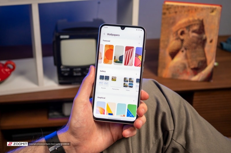 گوشی میان‌رده ارزشمند سامسونگ حالا به One UI 8 مجهز است