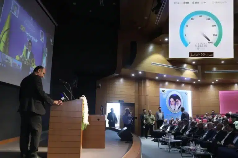 ۱۱۶۷مین سایت 5G ایرانسل در فارس با حضور وزیر افتتاح شد؛ ثبت سرعت ۴۱۴۳ مگابیت بر ثانیه