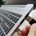 افزایش سرعت پورت‌های USB قدیمی با اورکلاک؛ راهنمای کامل