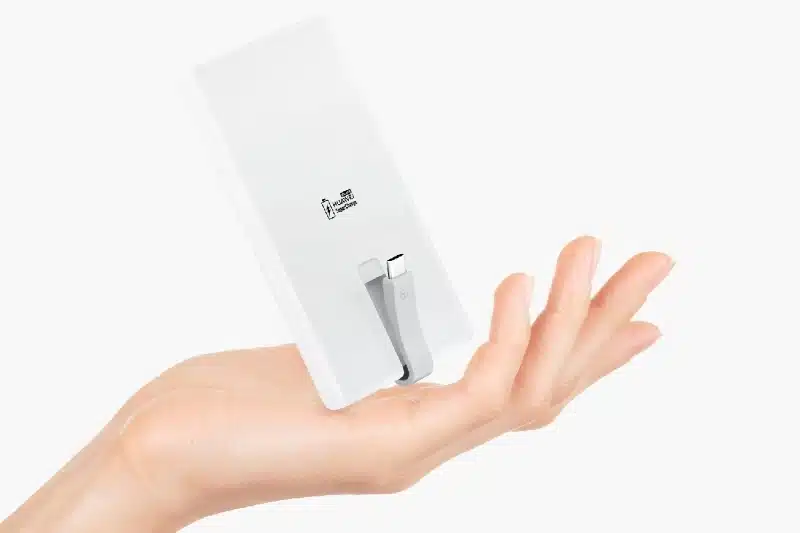 این پاوربانک ۶۶ وات جدید یکی از مشکلات رایج را برطرف می‌کند