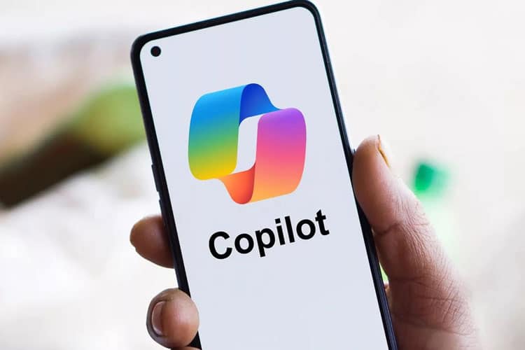 مایکروسافت کوپایلوت را از واتس‌اپ حذف می‌کند؛ پایان یک ادغام هوش مصنوعی