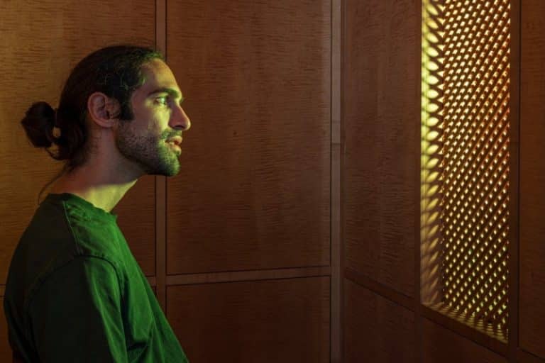 گفت‌و‌گو با حضرت عیسی (ع) به ۱۰۰ زبان؛ کلیسای سوئیس یک آزمایش جنجالی برگزار کرد