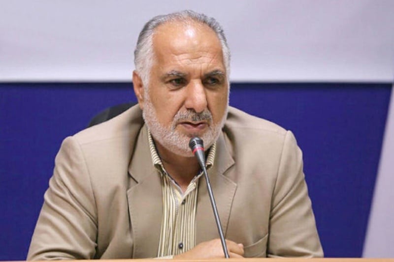 انتقاد یک نماینده مجلس: افزایش ۲۰ درصدی حقوقها با تورم سالانه تناسبی ندارد