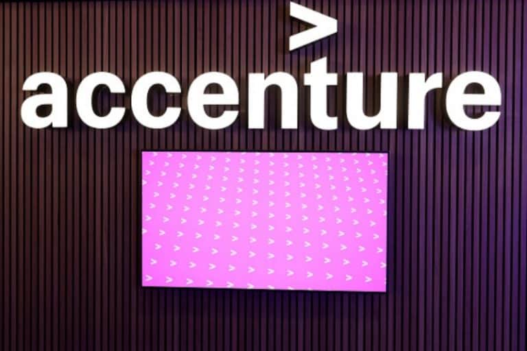 اکسنچر به سراغ اوپن‌ای‌آی رفت؛ هوش مصنوعی در راه صنعت مشاوره