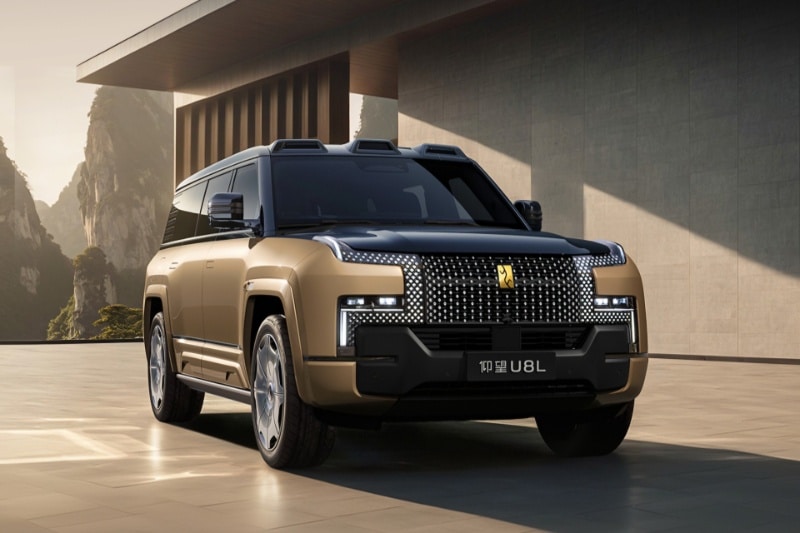 شاسیبلند باشکوه BYD؛ قصر متحرک چینی که رقیب مرسدس جی کلاس است