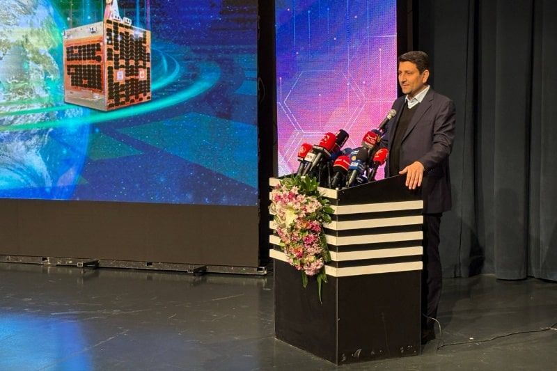 ماهوارههای پایا، ظفر ۲ و کوثر به فضا پرتاب شدند؛ وزیر ارتباطات: اینترنت ماهوارهای در مسیر روستاهاست