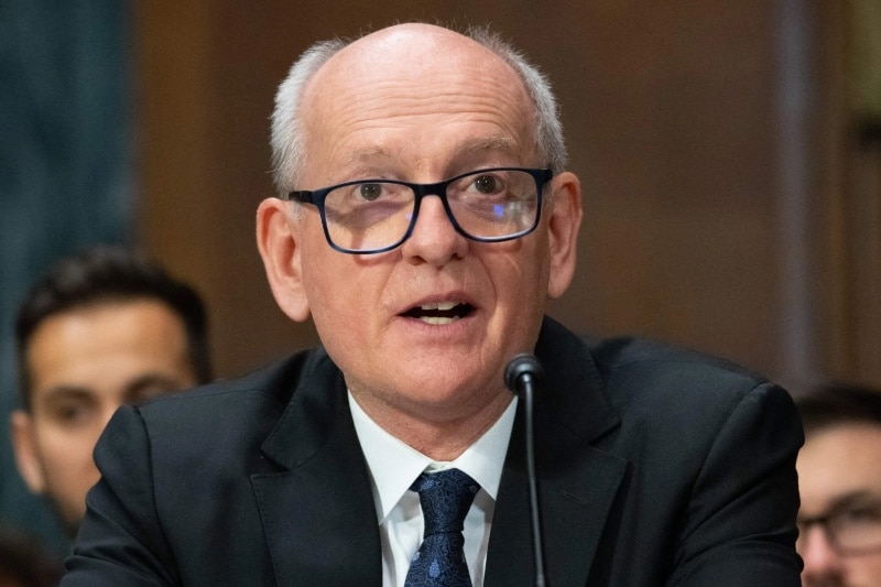 هوش مصنوعی جای «تقریبا همه شغل‌ها» را می‌گیرد؛ ادعای یک محقق برجسته