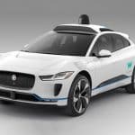 ٰرفتار عجیب تاکسی‌های ویمو در اطراف اتوبوس مدرسه؛ فراخوان نرم‌افزاری صادر شد