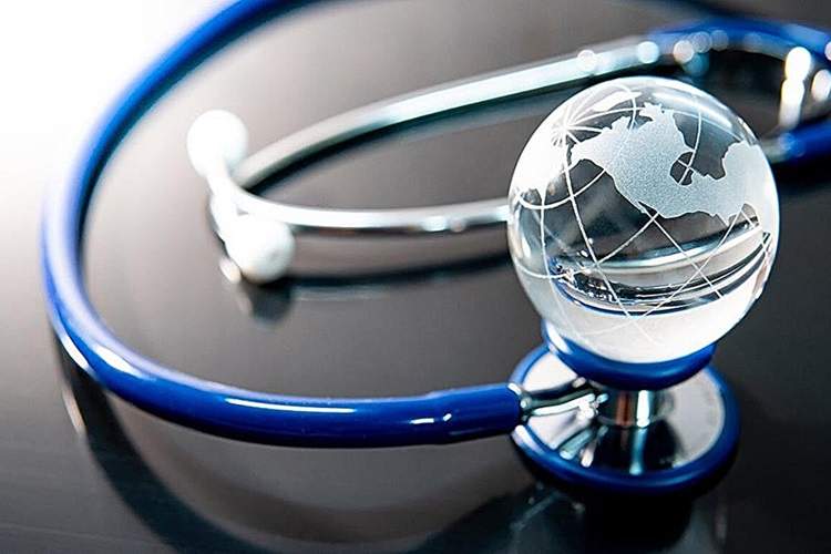 پاسخ WHO به نابرابری سلامت: آموزش، حکمرانی و فناوری‌های انسان‌محور