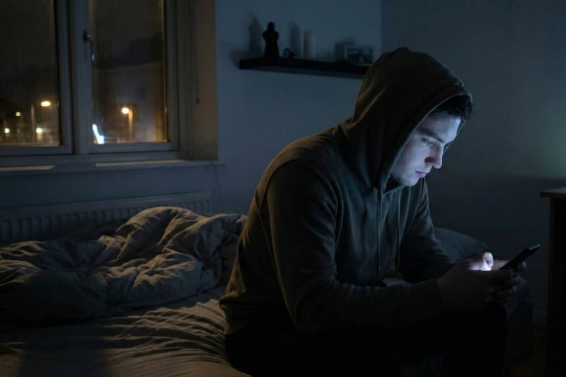 چتباتها ازاینپس سن شما را حدس میزنند: عصر جدید نظارت بر هوش مصنوعی