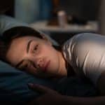 چرا بعد از بیدار شدن دچار گم‌گشتگی مکانی می‌شویم؟