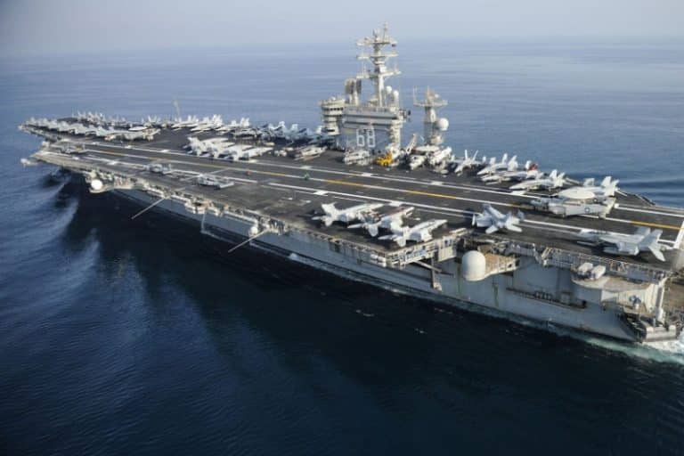 رآکتور ناوهای جنگی درخدمت هوش مصنوعی؛ راهکار شرکتی آمریکایی برای بحران انرژی دیتاسنترها