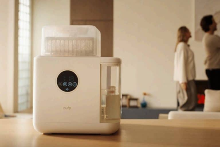 شوینده بطری کودک، یکی از عجیبترین گجتهای نمایشگاه CES 2026