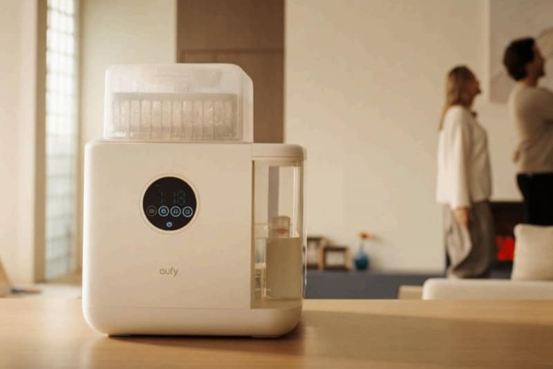 شوینده بطری کودک، یکی از عجیبترین گجتهای نمایشگاه CES 2026