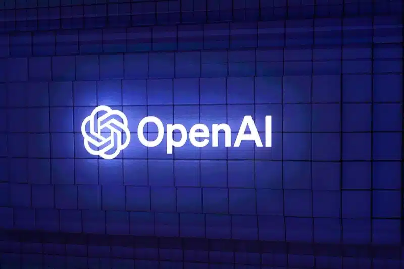 پروژه سخت‌افزاری بزرگ OpenAI لو رفت: خودکار هوشمند!