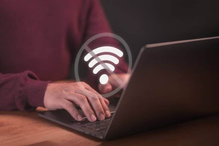افراک: چگونه برخی کسبوکارها پس از قطعی اینترنت فروش خود را افزایش دادند؟