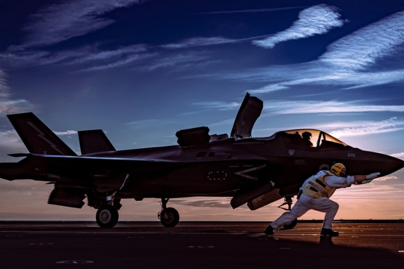 جنگنده F-35 را می‌توان مثل آیفون جیل‌بریک کرد؛ ادعای وزیر دفاع هلند