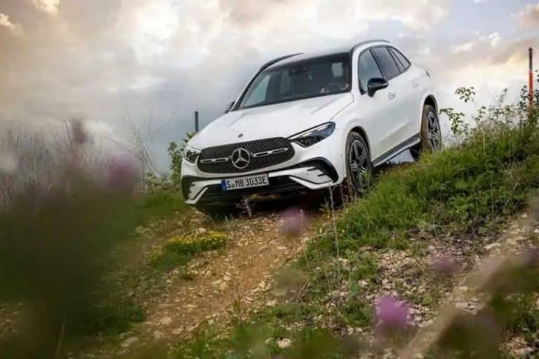 مرسدس بنز GLC 200؛ در ایران ۱۸۰ هزار دلار، در امارات ۶۰ هزار دلار!