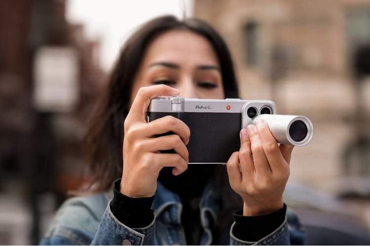 RetroVa؛ کیتی که آیفون را به یک دوربین کلاسیک واقعی تبدیل میکند