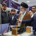 رویکرد رهبر شهید به صنعت فضایی/ موتور محرک توسعه صنعت فضایی کشور چه بود؟