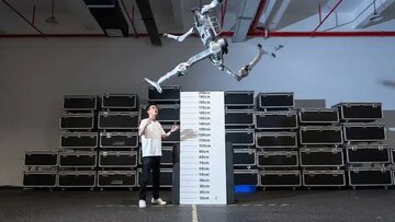 این ربات از یوسین بولت سریع‌تر است