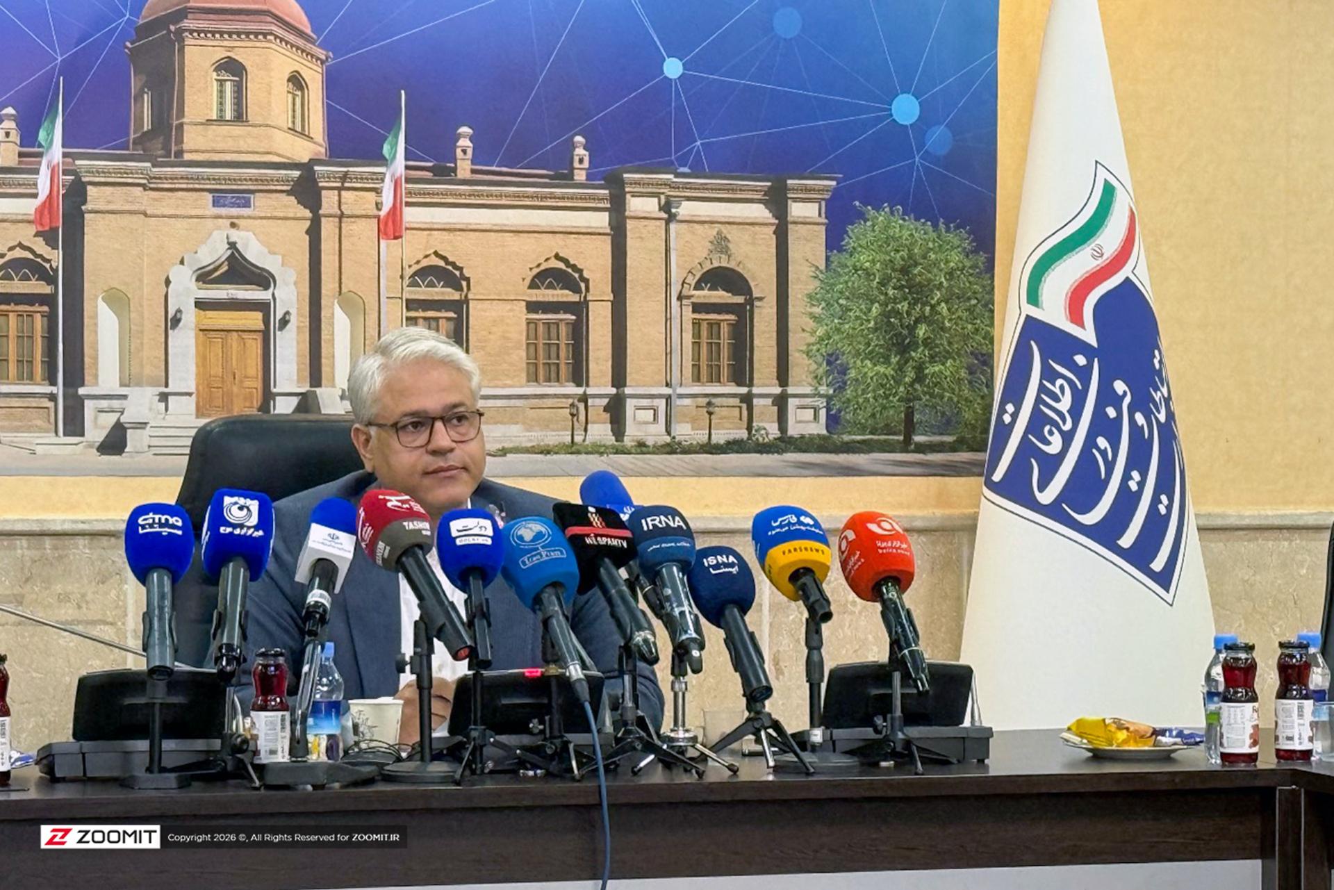 معاون وزیر ارتباطات خبر داد: اپراتورهای هوش مصنوعی در
راهند