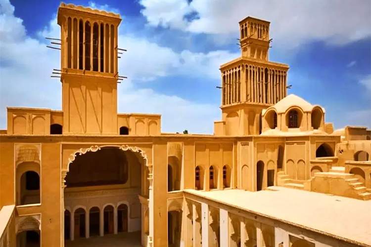 مکالمه رایگان ایرانسل به مناسبت روز یزد