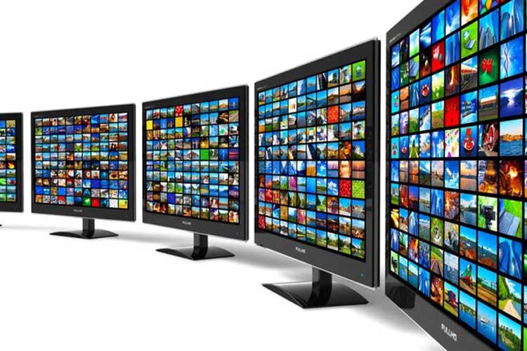 وزارت فرهنگ: تلویزیون‌های اینترنتی برای دریافت مجوز اقدام کنند