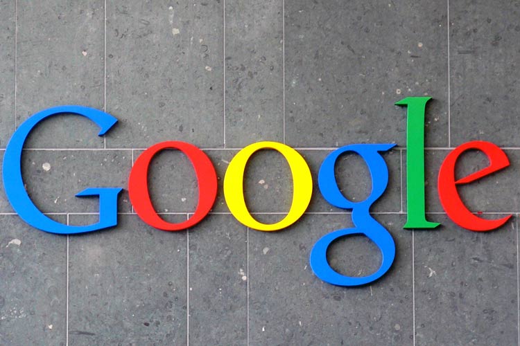 گوگل تنها یک روز دوام آورد؛ قابلیت جنجالی هوش مصنوعی Google Earth غیرفعال شد