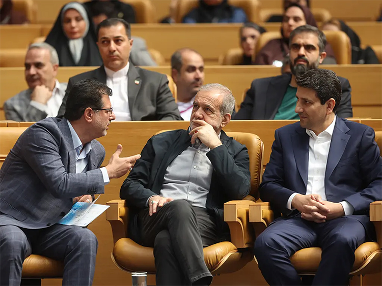 بازدید رئیس‌جمهوری از جدیدترین دستاوردها و راهکارهای ارتباطی ایرانسل