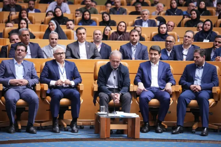 بهره‌برداری از ۷۹۴۷ پروژه ارتباطی با سرمایه‌گذاری ۳۶ هزار
میلیارد تومان؛ کدام بخش‌ها توسعه یافتند؟
