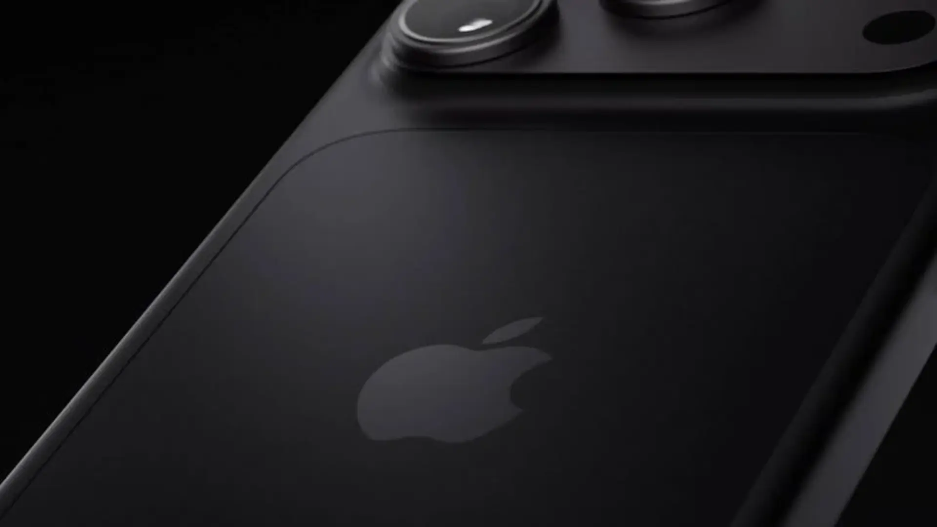 پنل پشتی گوشی آیفون (iPhone) با لوگوی اپل و دوربین‌های بزرگ