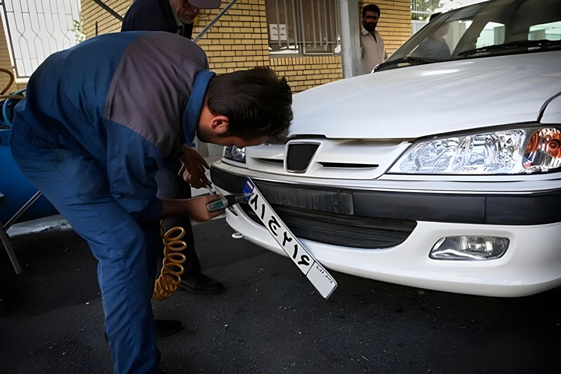 نوبت‌دهی اینترنتی تعویض پلاک، صف‌های طولانی را حذف
کرد