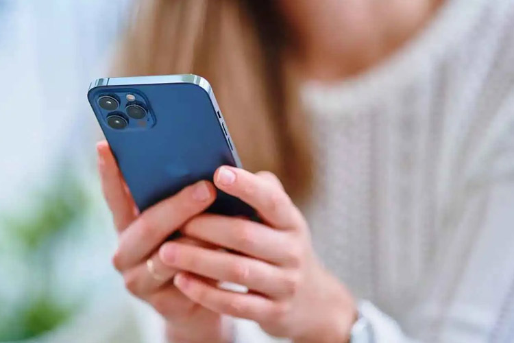 چگونه برنامه‌های مخفی گوشی را پیدا کنیم؟ آموزش کامل اندروید و آیفون