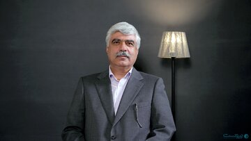 اختیاری: محدودیت‌های اینترنت باید با نگاه علمی و فناورانه حل شود
