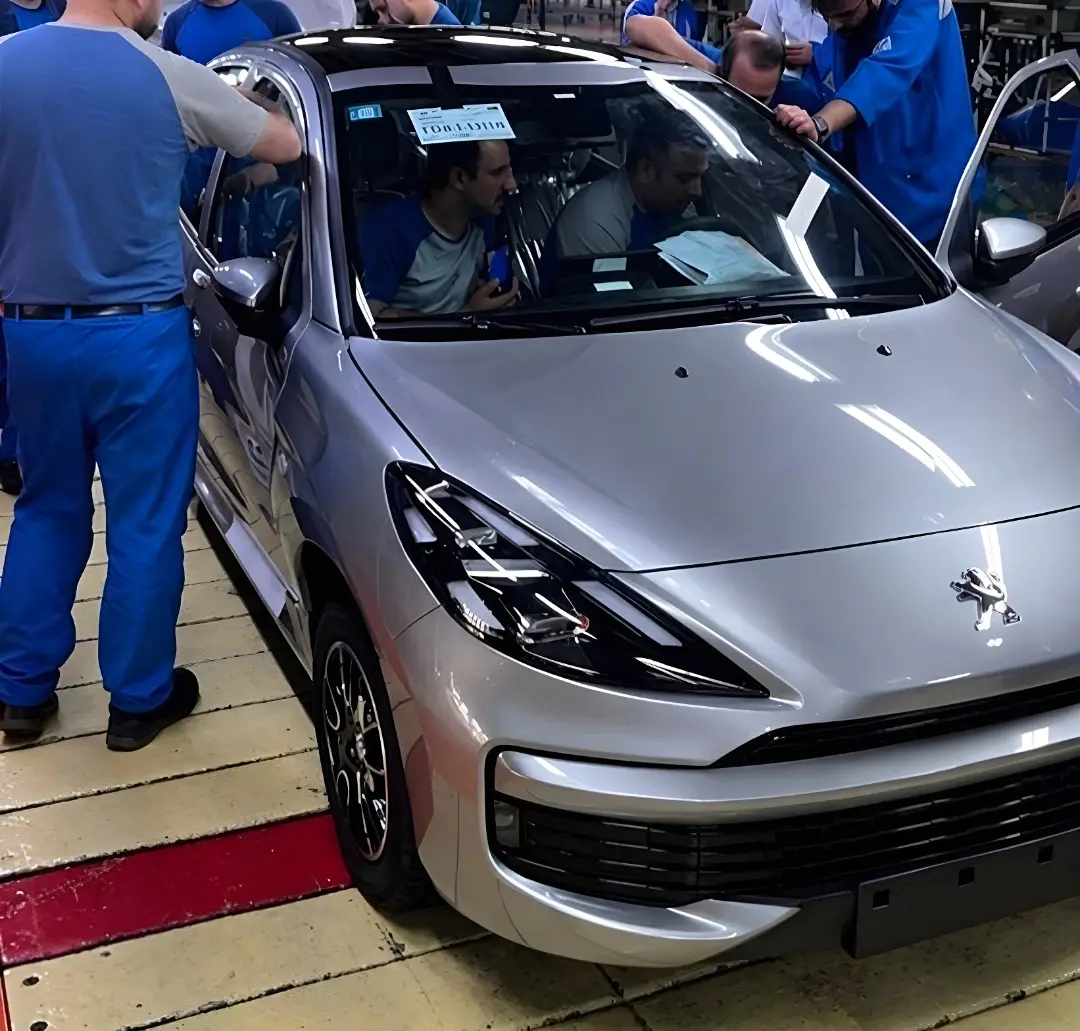 خودروی پژو ۲۰۷ الیت (Peugeot 207 Elite) در خط تولید خودرو