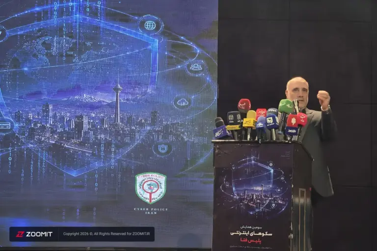 رئیس پلیس امنیت اقتصادی فراجا: یک سایت آن طرف آبی قیمت ارز
را بالا می‌برد