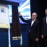 رونمایی از ربات پستچی با حضور رئیس‌جمهور