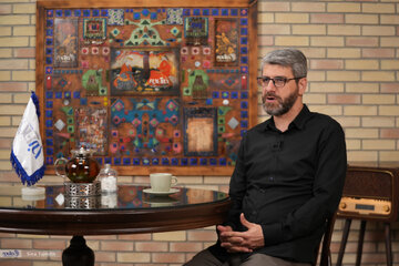 معاون وزیر ارتباطات: زیرساخت قدیمی پاسخ‌گوی نیاز امروز نیست /  سرعت اینترنت با فیبرنوری تا ۱۰۰ برابر افزایش پیدا می‌کند