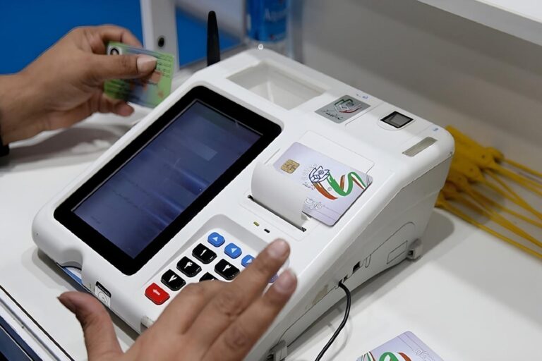 وزارت کشور از آمادگی کامل برای برگزاری انتخابات
تمام‌الکترونیک شوراها خبر داد