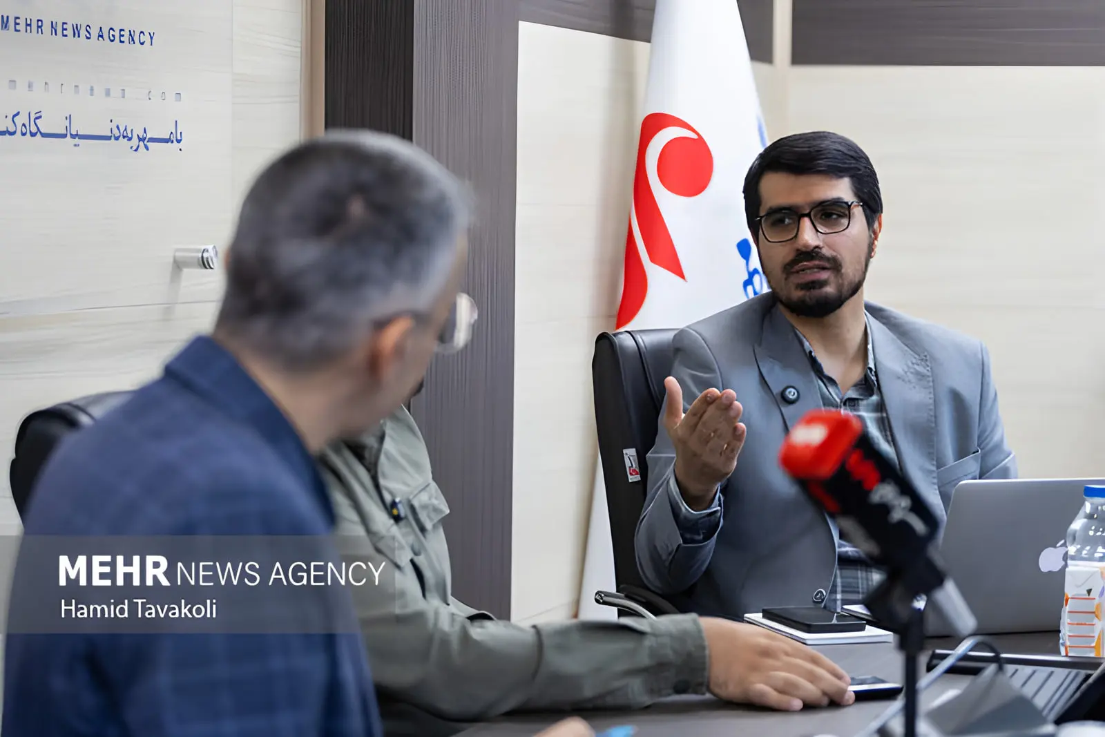 یک حقوقدان: حکمرانی فضای مجازی نباید به رفع فیلتر چند پلتفرم
محدود شود
